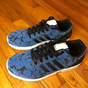 Adidas floral tennis shoes